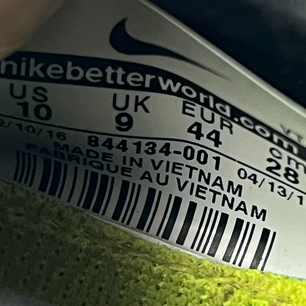 Nike Zoom All Out Flyknit Mens Size 10 Black Volt Running Shoes 844134-001 - Picture 12 of 12